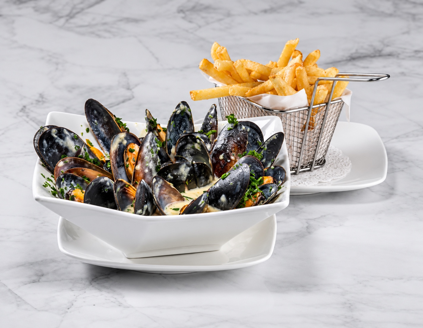Mussels served with French fries